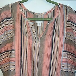 Nordstrom spring/sum maxi dress. Peach main color with yellow/blue/beige. Lined